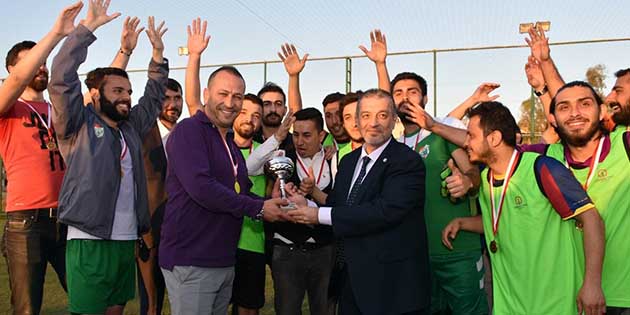 Öğrenciler için futbol, voleybol ve basketbol dallarında düzenlenen ‘İSTE’de Turnuva