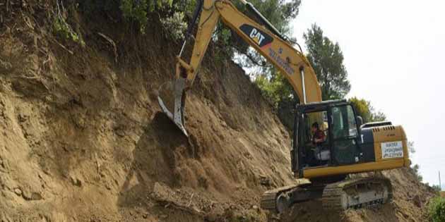 Hatay Büyükşehir Belediyesi (HBB) ekipleri, heyelan tehlikesi sebebiyle halkın can