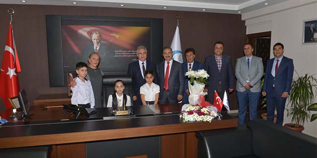 Makam aracıyla geldi Antakya