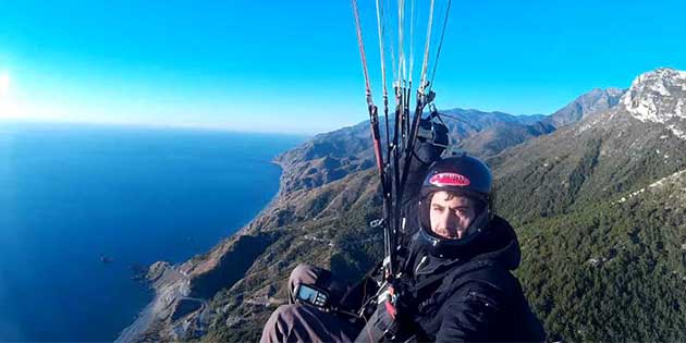 Samandağ’da yamaç paraşütü Kalkış