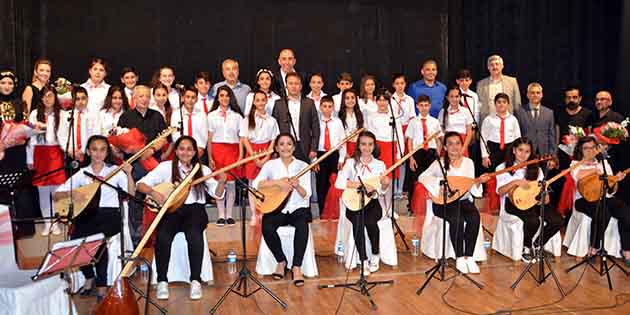 Duygulara tercüman oldular Gazi Ortaokulu tarafından bu yıl 5.ncisi düzenlenen