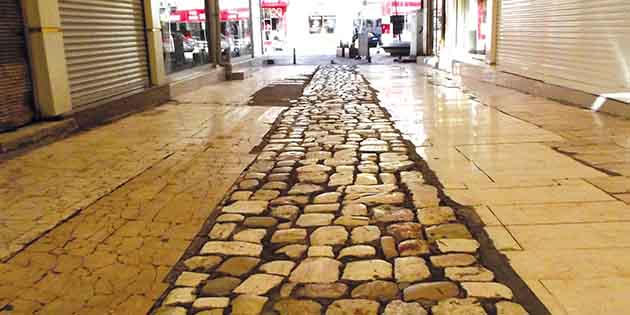 Antakya’nın geleneğini yaşatmaya çalışan