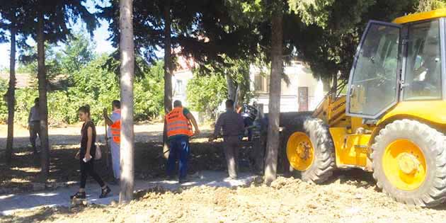 Küçükdalyan’a park takviyesi Antakya Belediyesi Park Bahçe Müdürlüğü ekipleri Küçükdalyan