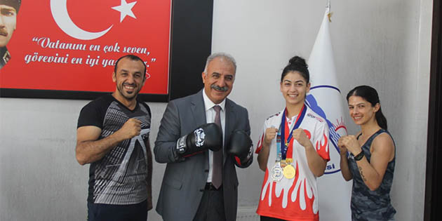 3-11 Ağustos tarihleri arasında Tayland’da düzenlenen Muay Thai Gençler Dünya