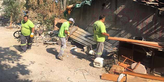 Antakya Belediyesi ekipleri sokağa