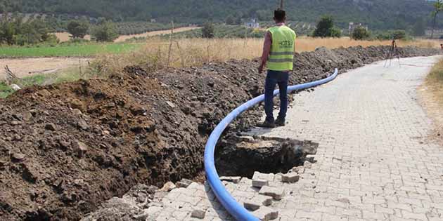 Hatsu, paslı boruları yenileriyle