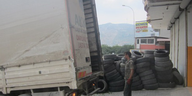 Samandağ’da çevre kirliliğine yol