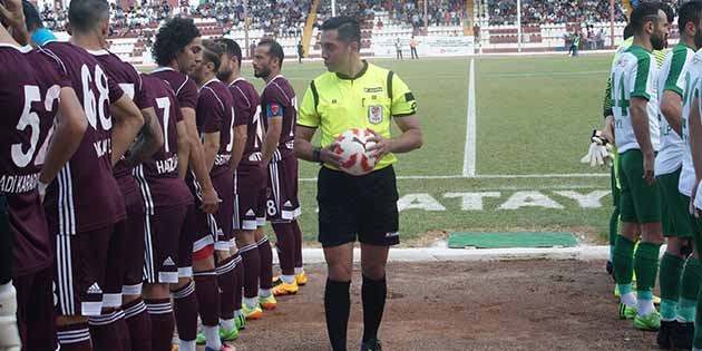 Pazar günü Antakya Atatürk Stadı’nda oynanan Hatayspor- Sivas Belediyespor maçını