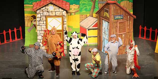 HBB Şehir Tiyatrosu’nun “Sarı Kız Boya Bolacıya Karşı” adlı oyunu