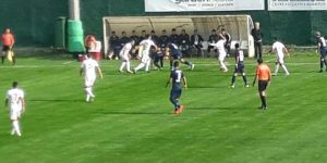 Sarıyer’i 2-0 İle Geçti