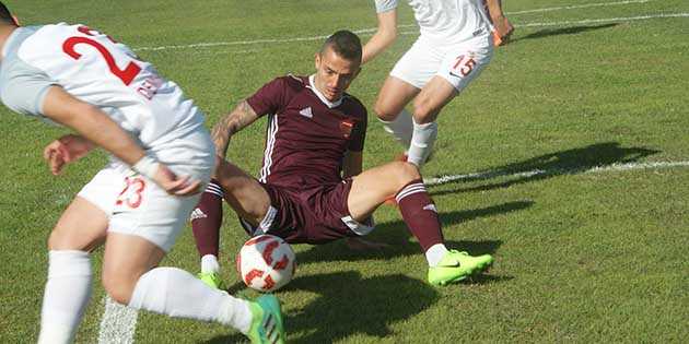 Hatayspor santrforu Taha, geride