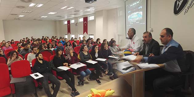 Hatay’da Voleybol Hakemliği Kursu