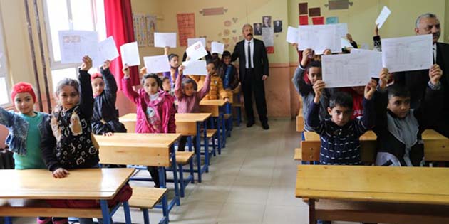 Reyhanlı’daki törene; Kaymakam, Belediye