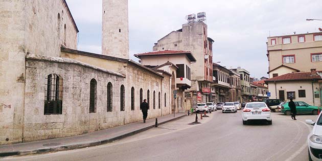 Mermerden Bir Çeşme Taş