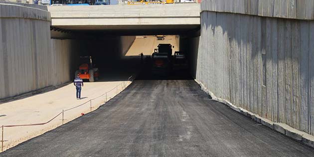 Asfaltlama Başladı Defne Uğur Mumcu Bulvarı’nda beton asfaltlama başladı, yol,