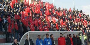 Hatayspor tribünlerinden: Mehmetçiğe selam