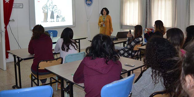 Anne adaylarına “Doğum Korkusu Önlemi” Semineri İlimizde İl Sağlık Müdürlüğü