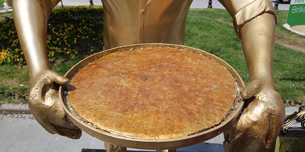 Hatay Büyükşehir Belediyesi (HBB) tarafından Nisan ayı içinde Antakya Ulus