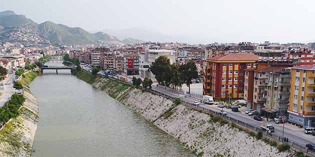 Evler de Değerlenecek! Asi Nehri’nde temizlik çalışmalarının teknik anlamda ne