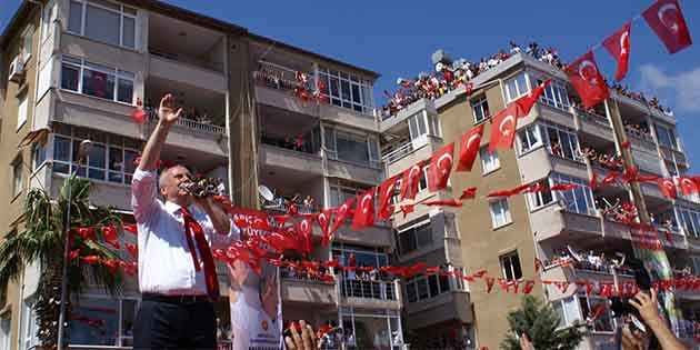 Muharrem İnce, sevgi seliyle