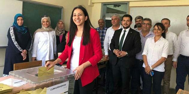 Biri AKP, Diğeri CHP’li… Geride kalan 27. Dönem Milletvekili Genel