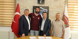 Soner 1 Yıl Daha Hatayspor’da