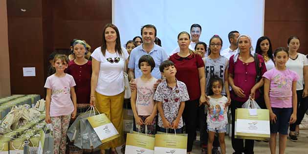 Hediyeler yüzlerini güldürdü Hatay