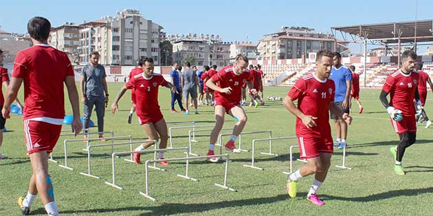 Hatayspor, bugünkü Karabükspor maçına