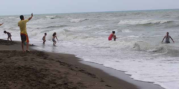 Deniz Suyunu 15 Günde Bir Tahlil Ediyoruz! Hatay İl Sağlık