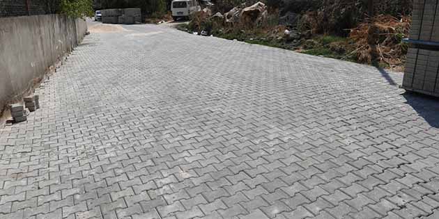 Hatay Büyükşehir Belediyesi(HBB), il genelinde ihtiyaçların ve sorunların belirlenerek çözüm