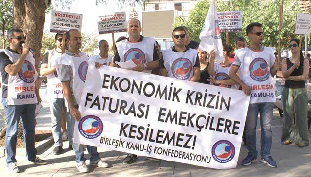 Sadış, iktidarı sorumlu tuttuğu krizin bedelini ülke çalışanlarının ödediğine vurgu