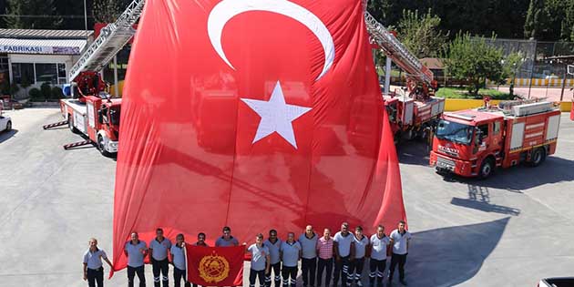 HBB, İtfaiye teşkilatının 304. kuruluş yıldönümü için hizmet binasına 9×12