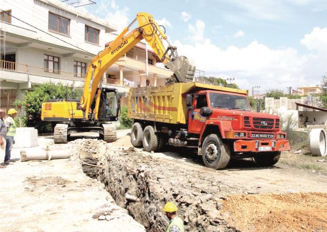 Atık sular sağlıklı bir şekilde meskenlerden uzaklaştırılacak Hatay Büyükşehir Belediyesi