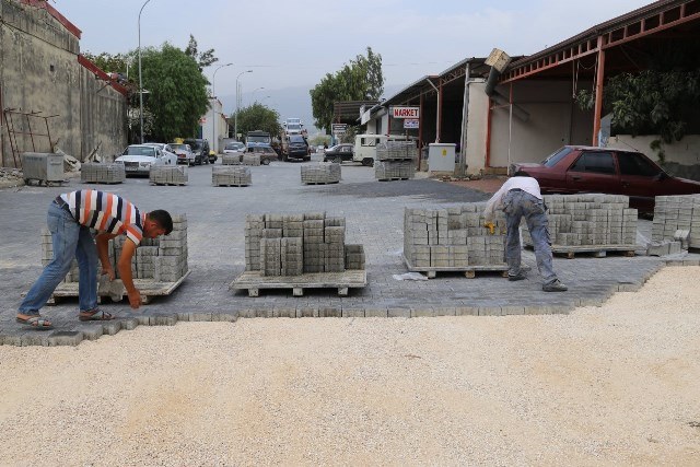 Hatay Büyükşehir Belediyesi, Fen İşleri Dairesi Başkanlığına bağlı ekipler, Antakya