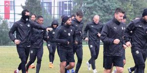 Altay’da 2 eksik: