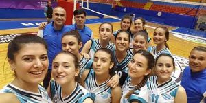 Voleybolcular 3-0 galip