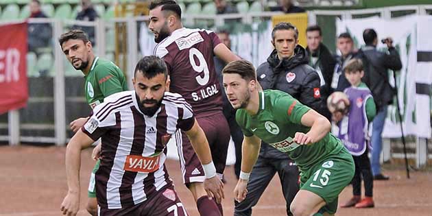 Bordo-Beyazlılar, dün Giresunspor’u deplasmanda 3-0 yendi. Hatayspor’un golleri, 28 ve