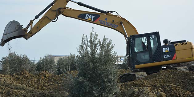Havaalanı çevresinde hummalı çalışma Hatay Büyükşehir Belediyesi Fen İşleri Daire