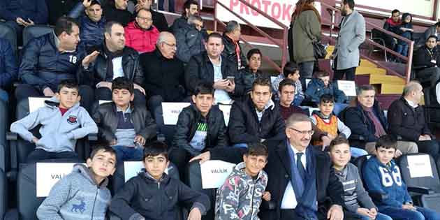 Hatayspor Maçında… Hatay Valisi Rahmi Doğan’a, Hatayspor maçını izlemek üzere