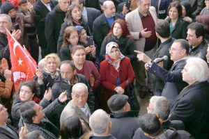 Başkan Savaş, seçim bürosunun açılışını yaptı …