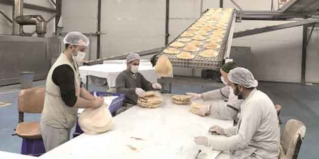 Suriyelilere günde 500 bin ekmek …