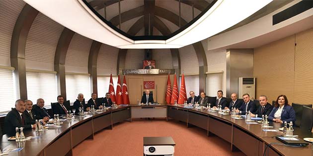 CHP’li 11 Büyükşehir Belediye Başkanı Ankara’da