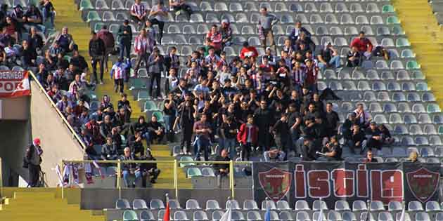 Hatayspor taraftarları, takımlarını İzmir