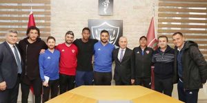 Vali Doğan’dan Hatayspor futbolcularına prim