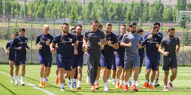 Kondisyon Hamlesi… Hatayspor futbolcuları,