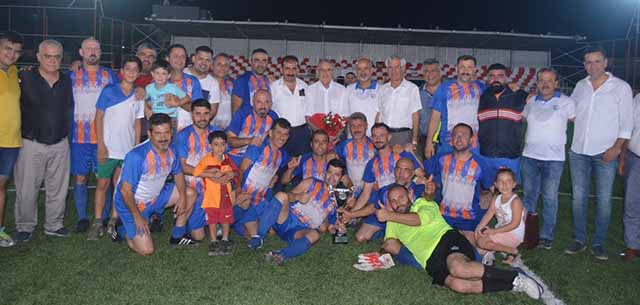 F.Sayek Arsuz Belediyespor… Erhan Aksay Kurumlararası Futbol Turnuvası körfez etabında