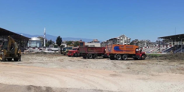 Atatürk Stadı’na yeni çim…