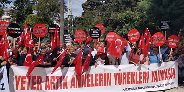 Diyarbakır’da evlat nöbeti tutan