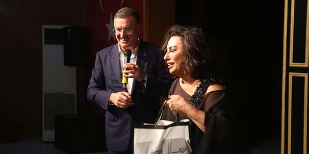 ‘Nilgün Belgün’ ile keyifli anlar Hatay Büyükşehir Belediyesinin katkılarıyla hayata