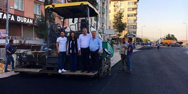 Kadın Vekil Çelik ve Başkan Yılmaz… Antakya Belediye Fen İşleri